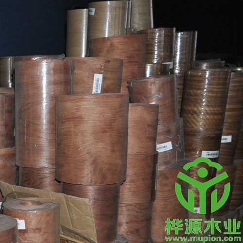 花梨無(wú)紡布木皮0.3mm手工貼，花梨薄皮板面漂亮